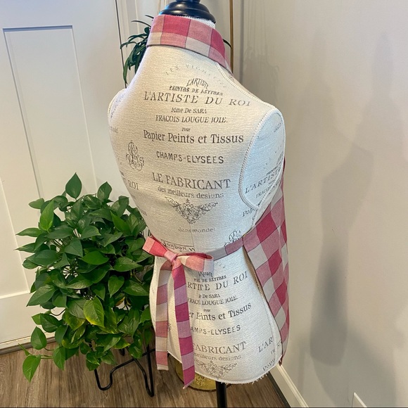 Custom Made Flannel Apron - Picture 6 of 14